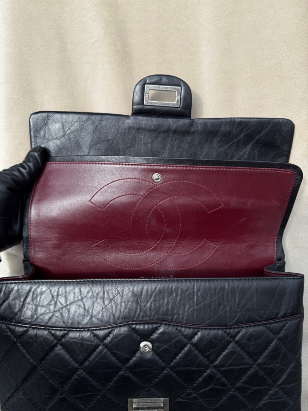 CHANEL Reissue 227 Maxi Double Flap Black Calfskin Silver HW 2008 Vintage 2.55 - Picture 6 of 14